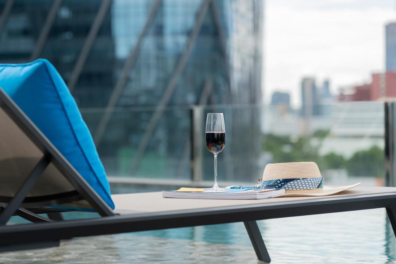 Seekers Finders Rama IV Hotel Surestay Collection By BW Bangkok Exteriör bild
