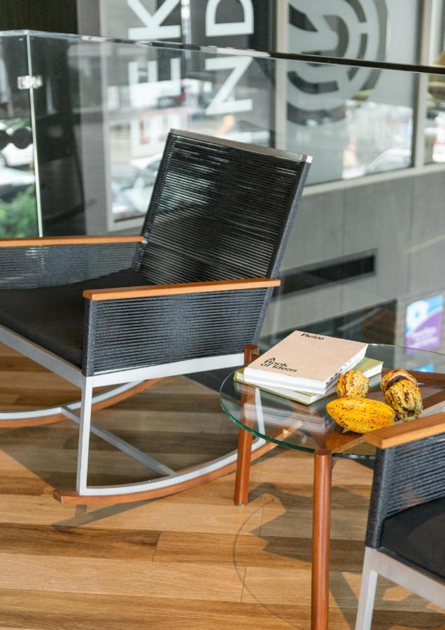 Seekers Finders Rama IV Hotel Surestay Collection By BW Bangkok Exteriör bild