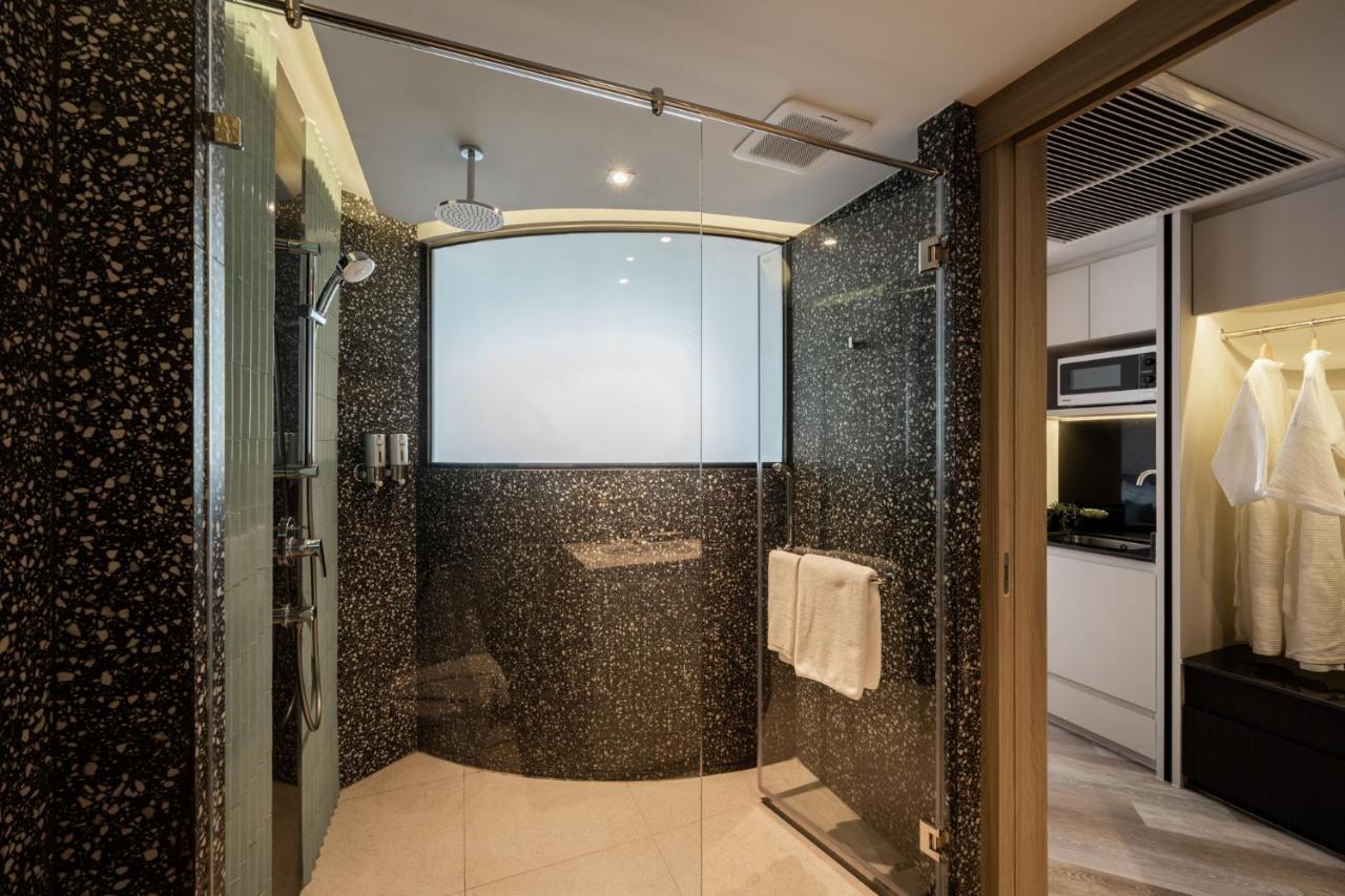 Seekers Finders Rama IV Hotel Surestay Collection By BW Bangkok Exteriör bild