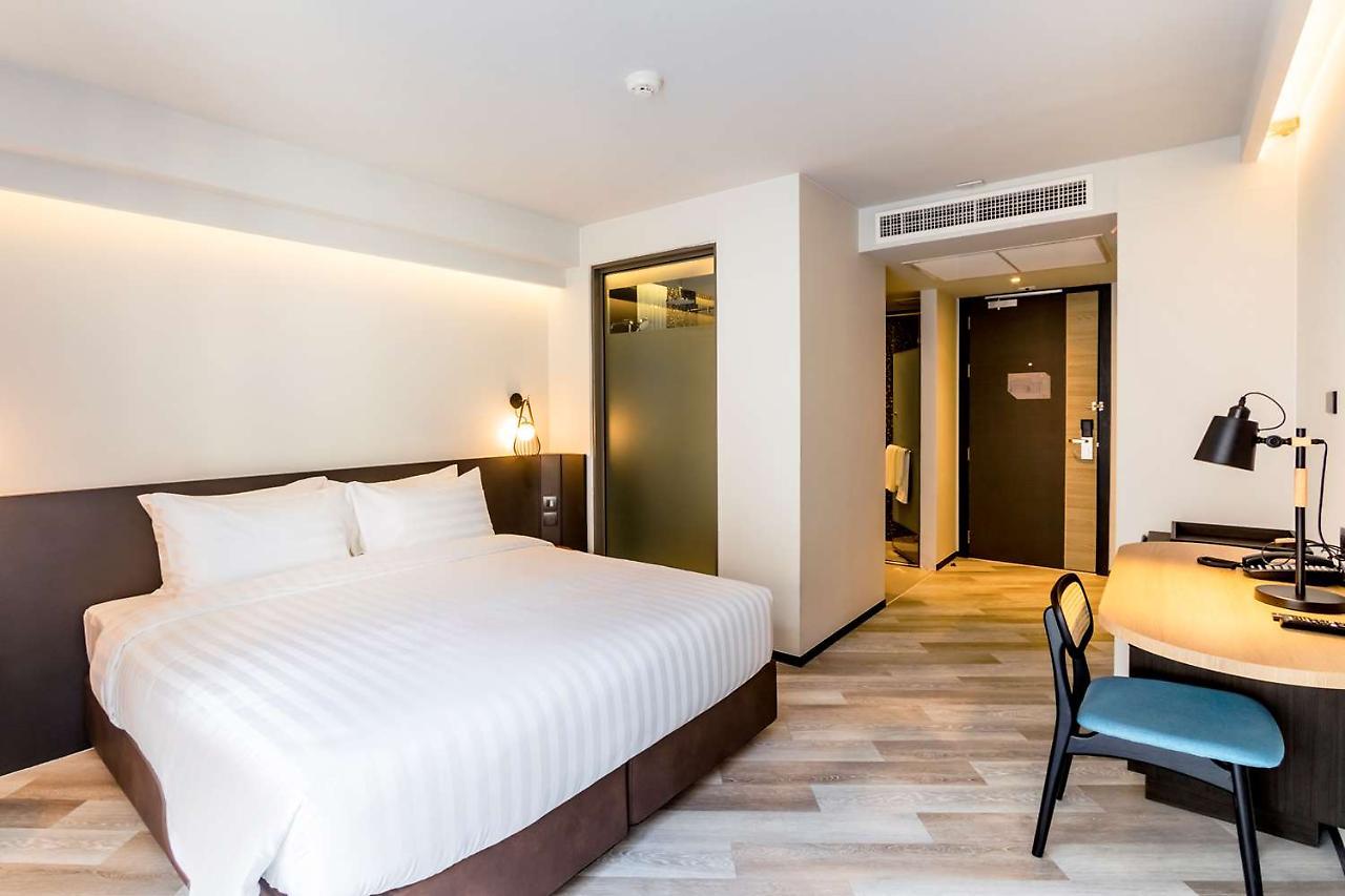 Seekers Finders Rama IV Hotel Surestay Collection By BW Bangkok Exteriör bild
