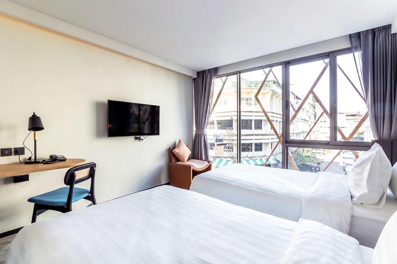 Seekers Finders Rama IV Hotel Surestay Collection By BW Bangkok Exteriör bild