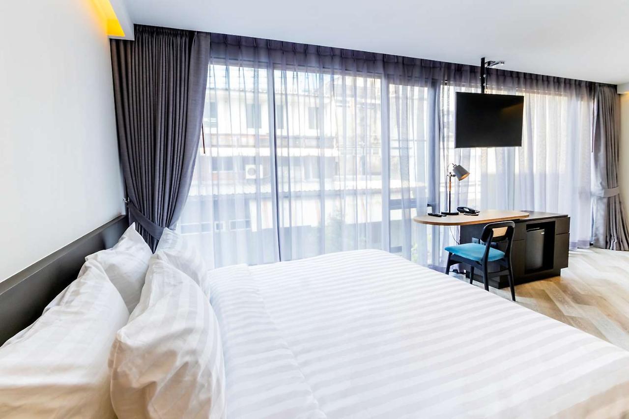 Seekers Finders Rama IV Hotel Surestay Collection By BW Bangkok Exteriör bild